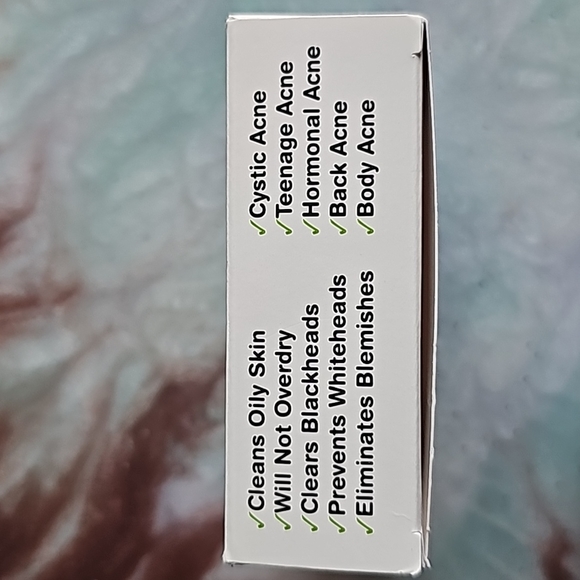 Truly Clear One-Step Acne Solution Bar & Case - Picture 3 of 4